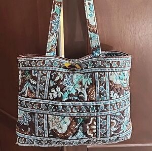 Vera Bradley Tic Tac Tote in Retired Java Blue